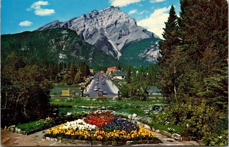 Cascade Mountain Banff Rock Gardens National Park Canadian Rockies Postcard PM  