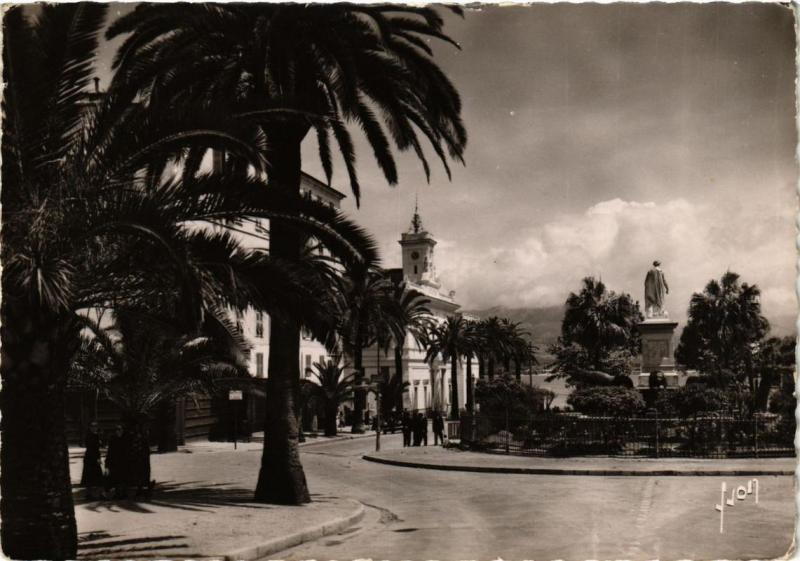 CPM CORSE - AJACCIO - Place Maréchal Foch (710769)