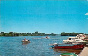 Postcard Illinois Ottawa Pleasure Boat Junction View Cards IL24-302