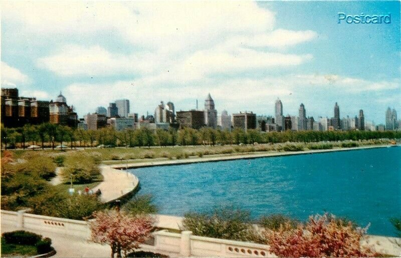 IL, Chicago, Illinois, Michigan Avenue Skyline, 