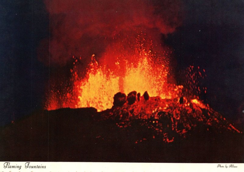 CONTINENTAL SIZE POSTCARD ERUPTION AT MAUNA ULU CRATER HAWAII TYPE III