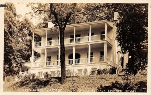 J13/ White Sulpher Springs West Virginia RPPC Postcard c30s President Cottage183