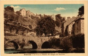 CPA Bozouls Le Pont Gorges du Dourdon (981917)