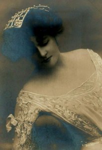 C.1910 RPPC Actress Miss Marie Studholme Postcard P50 