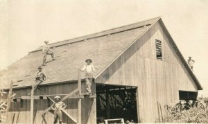 C.1917 RPPC Roofing Kidd Family Barn Triumph, IL Postcard P165 