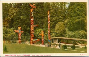 postcard Vancouver Stanley Park - Indian Totem Poles