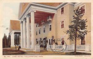 Yellowstone National Park outside view of Lake Hotel guests antique pc (Y5916)