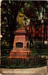 Postcard MONUMENT SCENE Haverhill Massachusetts MA AO3225