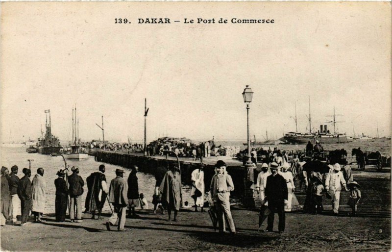 CPA AK SÉNÉGAL-139. Dakar-Le Port de Commerce (331291)