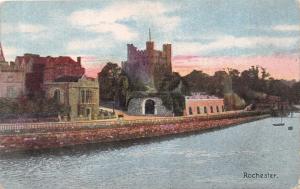 ROCHESTER ON MEDWAY RIVER KENT UK SHURREY'S PUBLICATION SMART NOVELS POSTCARD