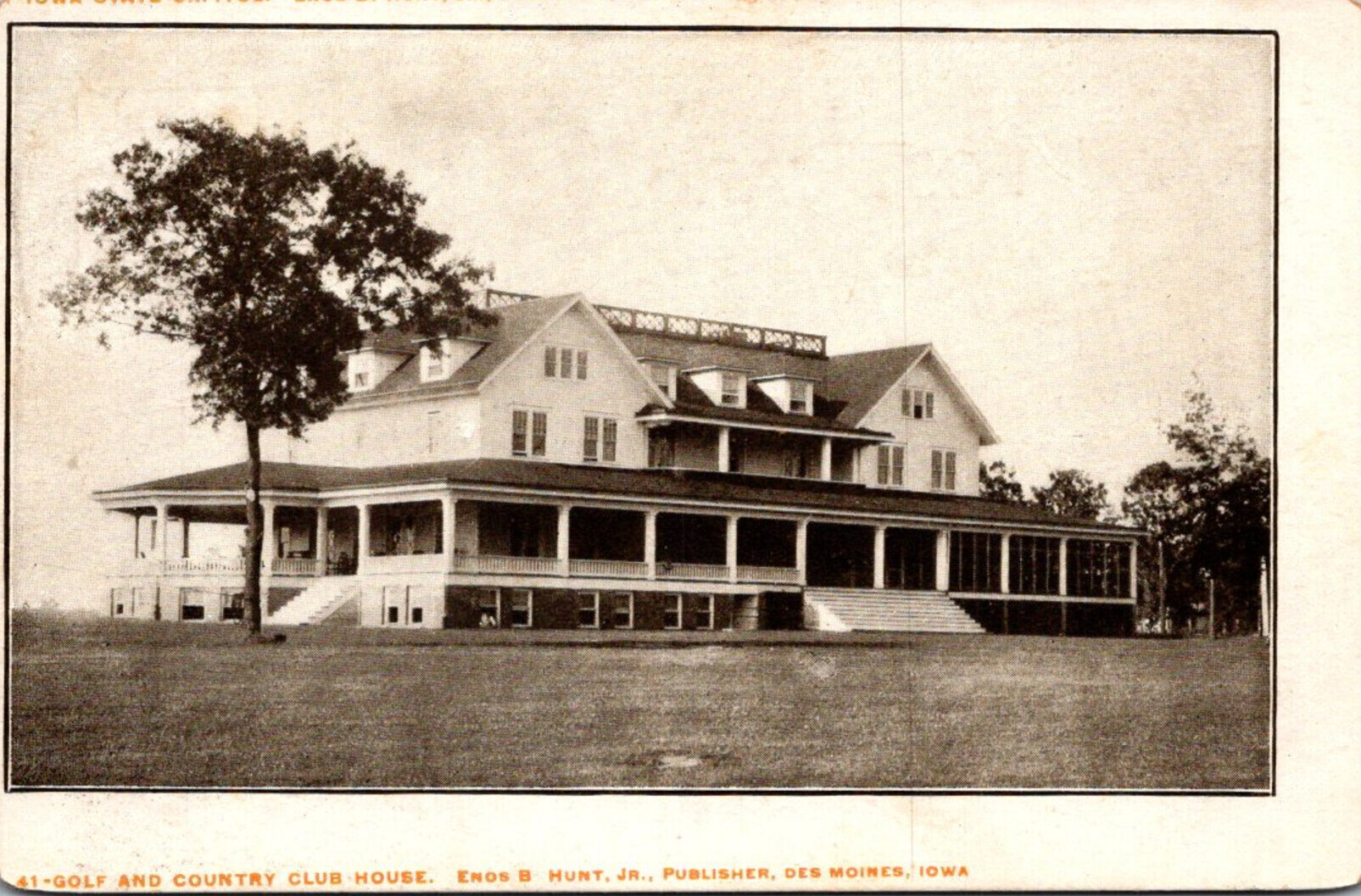 Iowa Des Moines Golf and Country Club House | United States - Iowa - Des  Moines, Postcard / HipPostcard