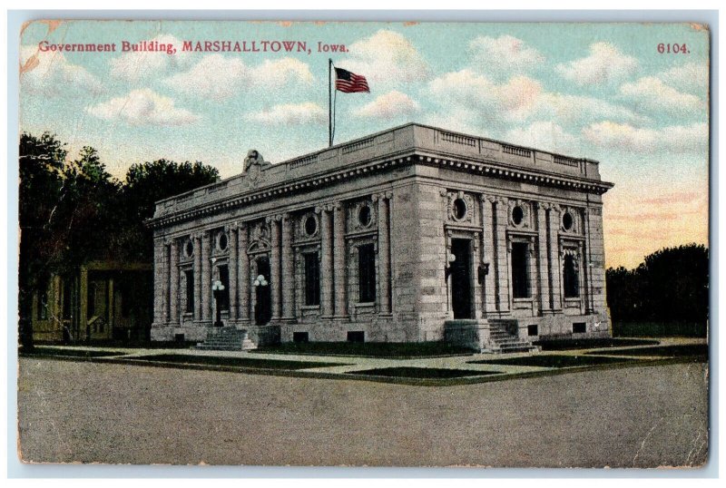 1909 US Flag, Government Building, Marshalltown, Iowa IA Antique Postcard 