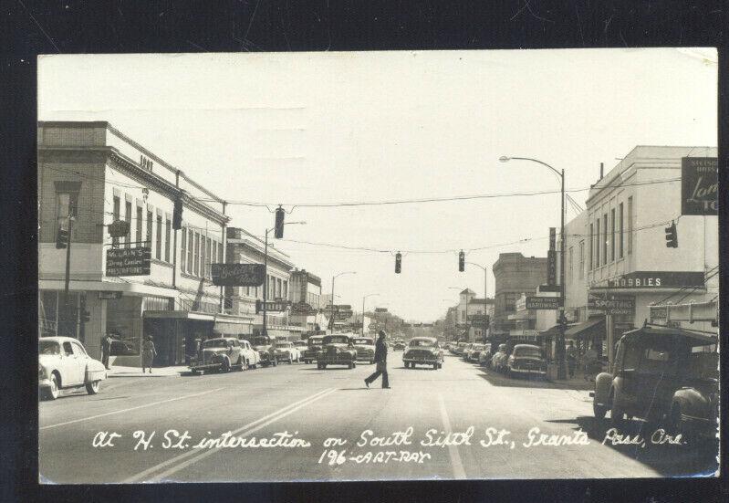 RPPC GRANTS PASS OREGON DOWNTOWN STREET SCENE OLD CARS REAL PHOTO POSTCARD