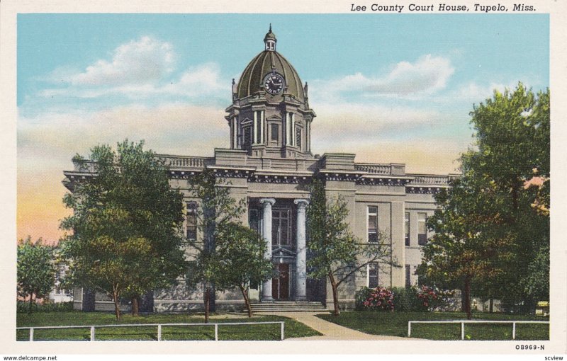 TUPELO ,  Mississippi , 30-40s : Court House