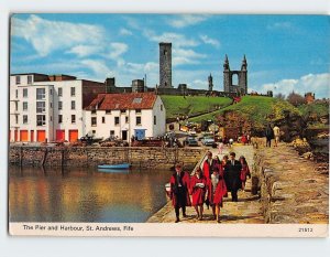 Postcard The Pier and Harbour, St. Andrews, Scotland