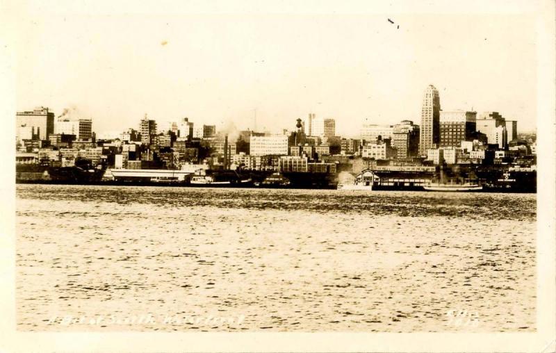 WA - Seattle. Waterfront View      *RPPC