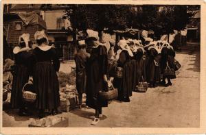 CPA Bretagne - PONT-AVEN (Finistere) - Jour de Marche (206619)