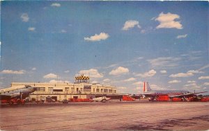 Postcard Texas Dallas Love Field Airport Terminal Building Stellmacher 23-8661