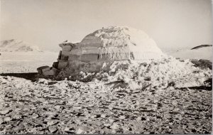 Igloo NWT Northwest Territories Northern Canada Unused RPPC Postcard H54