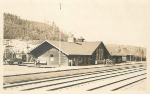 Postcard RPPC 1920s Canadian Pacific Railroad Depot Byron Harmon Banff 23-5090