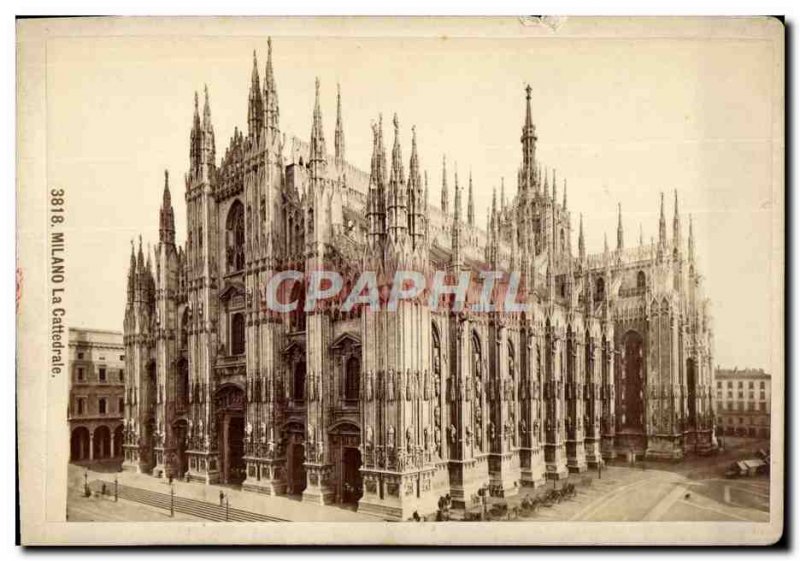 Photo Milano The Cathedral House Advertisement Giacomo Borgi Florence Naples