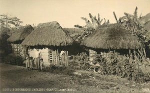 1930s RPPC 1203 Pintorescos Jacales Chapulhuacán Hidalgo Mexico unposted