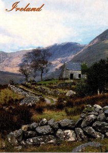 Ireland Beautiful Landscape Scene