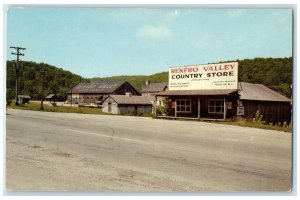 c1950's Renfro Valley Kentucky Home Barn Dance Beer House Entertainment Postcard