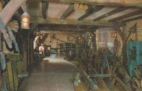 The Farming Barn Farm Castle Museum York Yorkshire Rare 1970s Mint Postcard