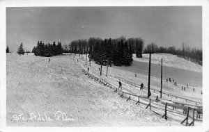 Ste. Adele P. Qui. Skiing Three Different Skiing Hills, Postcard