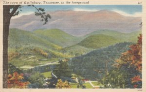 GATLINBURG, TENNESSE, USA - Vintage POSTCARD