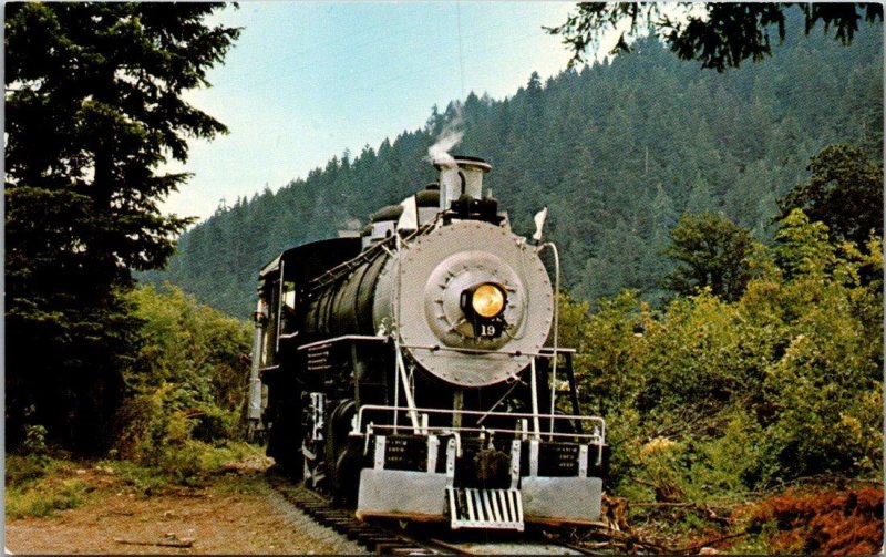 Trains Oregon Pacific & Eastern Railway Goose Passenger Train