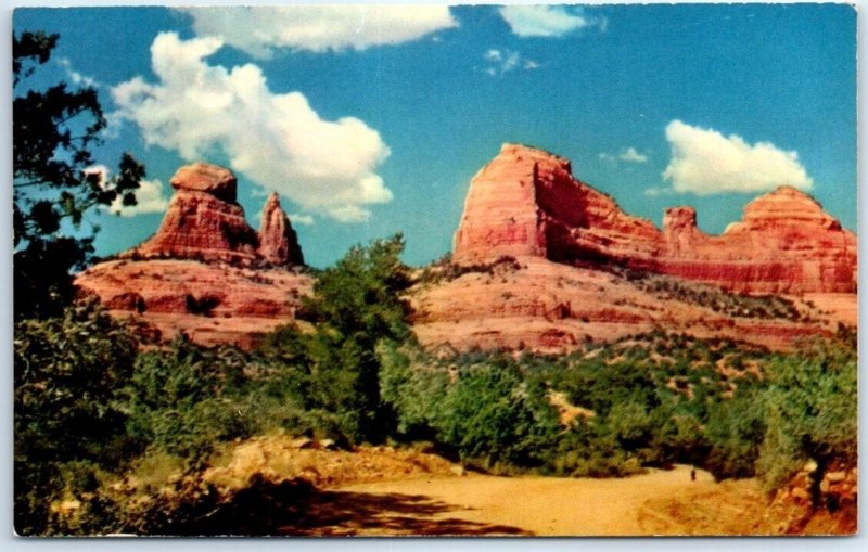 Postcard - Red Rocks In Oak Creek Canyon - Arizona