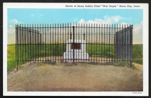 Grave Of Sioux Indian Chief War Eagle Sioux City Iowa Unused c1930s