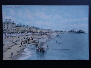 Suffolk LOWESTOFT The Beach showing BATHING HUTS c1908 Postcard by Jarrolds 1318