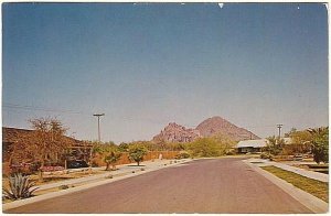 Camelback Mountain, Phoenix, Arizona, Vintage 1988 Chrome Postcard