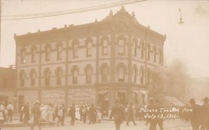 DS1/ Cadillac Michigan RPPC Postcard c10 Palace Theatre Fire Disaster 328