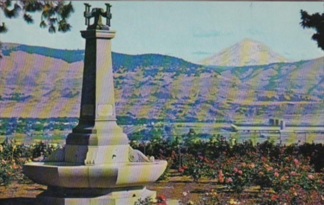 Oregon The Dalles Vogt Fountain and Rose Gardens In Sorosis Park Panoramic View