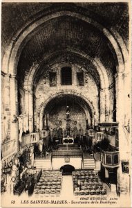 CPA SAINTES-MARIES-de-la-MER Sanctuaire de la Basilique (1259954)