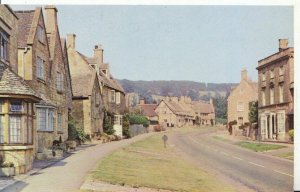 Worcestershire Postcard - Broadway - Worcester - Ref 4597A