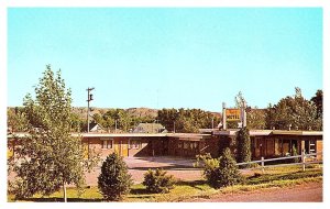 Montana   Benton , Fort Motel