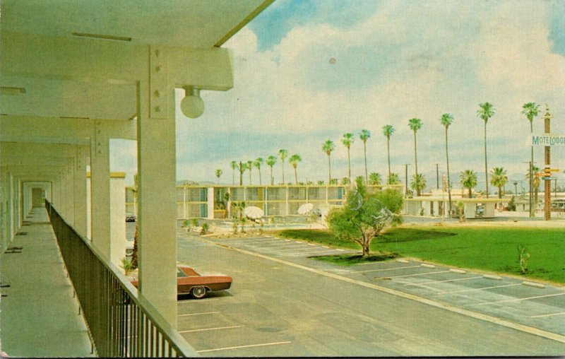 California Riverside MoteLodge 1965