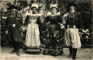 CPA Pont Aven- Costumes de Fete FRANCE (1026631)