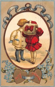 J20/ Valentine's Day Love Holiday Postcard c1910 Art Beautiful Kiss 82