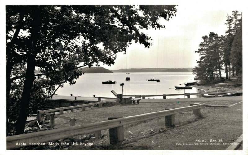 Sweden Arsta Havsbad Motiv fran Uto Brygga RPPC 06.53