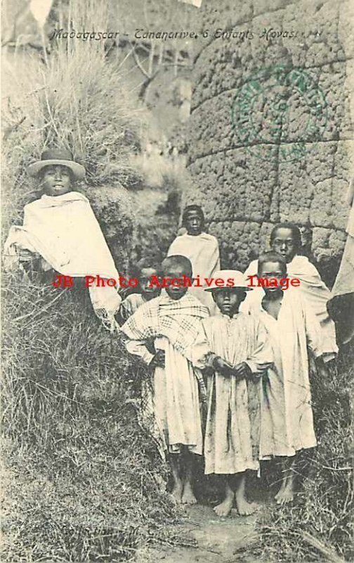 Madagascar, Tananarive, Hovas Children, Guende