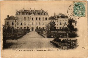 CPA La ROCHE-sur-YON - Institution de Mirville - Facade Nord (636920)