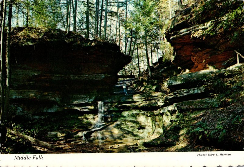 Ohio Hocking Hills State Park Old Man's Cave Middle Falls