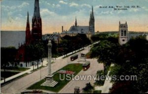Grand Avenue - MIlwaukee, Wisconsin WI Postcard