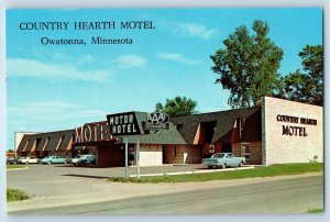 1960 Owatonna Minnesota Postcard Country Hearth Motel Interstate 35 Highway